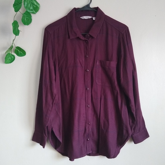 Athleta Tops - Athleta women's button up shirt medium